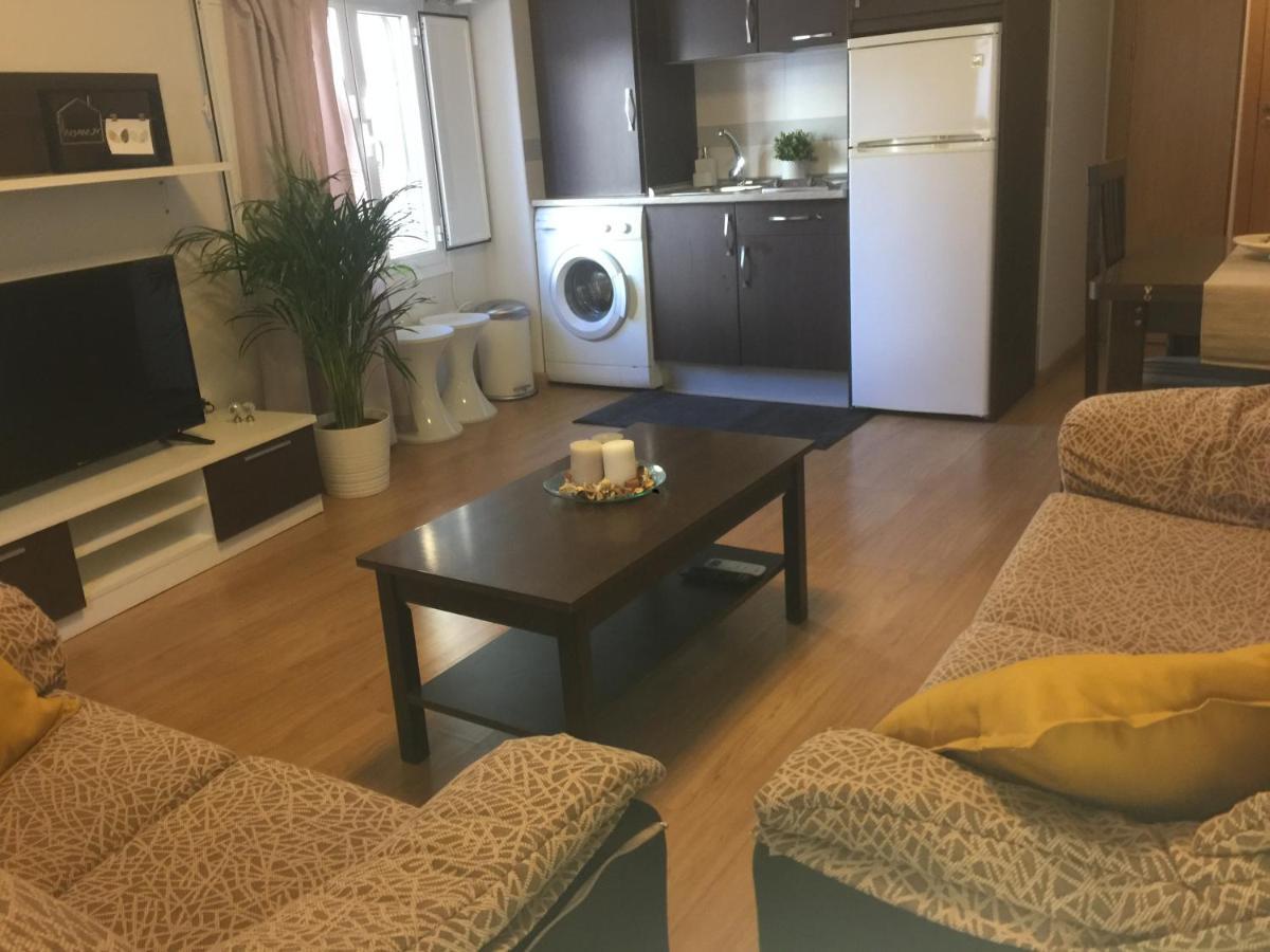 Apartamentos Turísticos Clavero 1 Plasencia Bagian luar foto